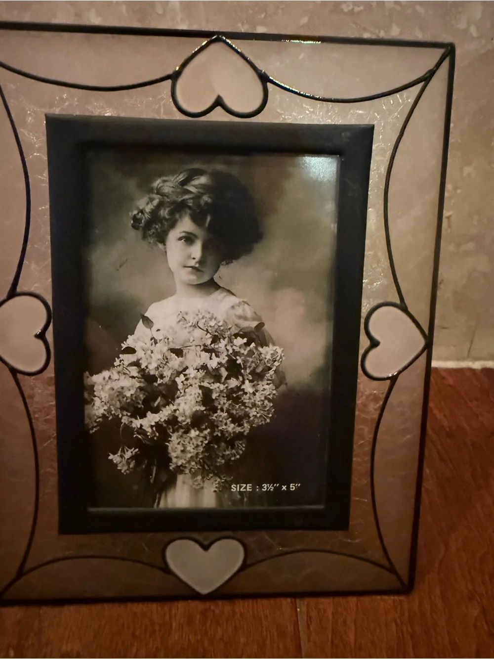N/A elegant photo